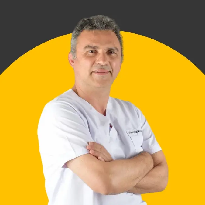 Baş Diş Hekimi Ertan Etemoğlu portresi