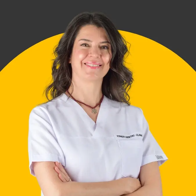 Baş Diş Hekimi Gamze Etemoğlu portresi